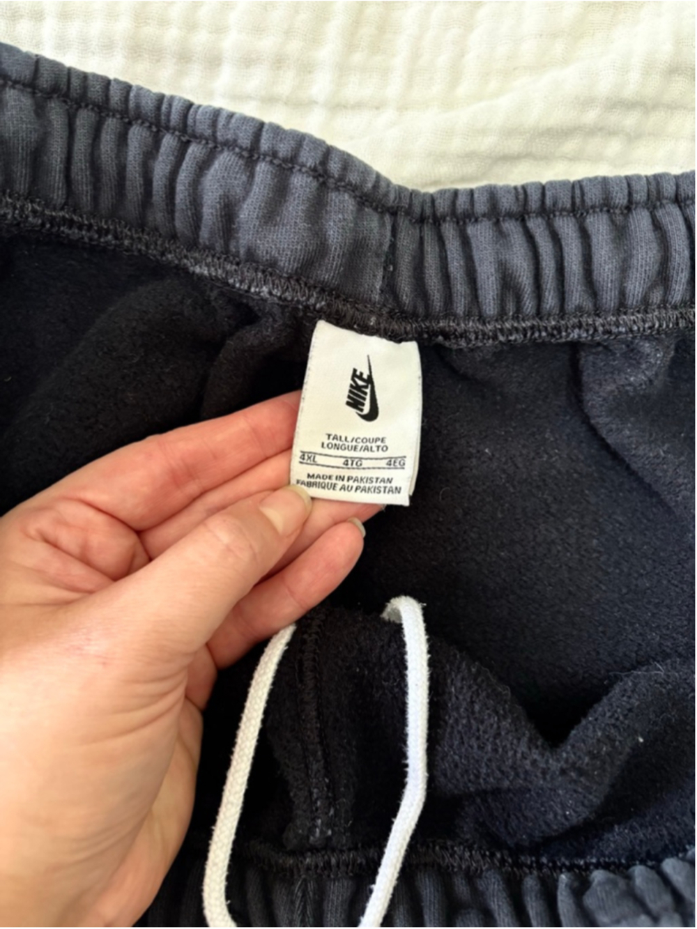 Women's Nike Black Sweats Joggers 4XL Classic Comfy - Picture 3 of 10